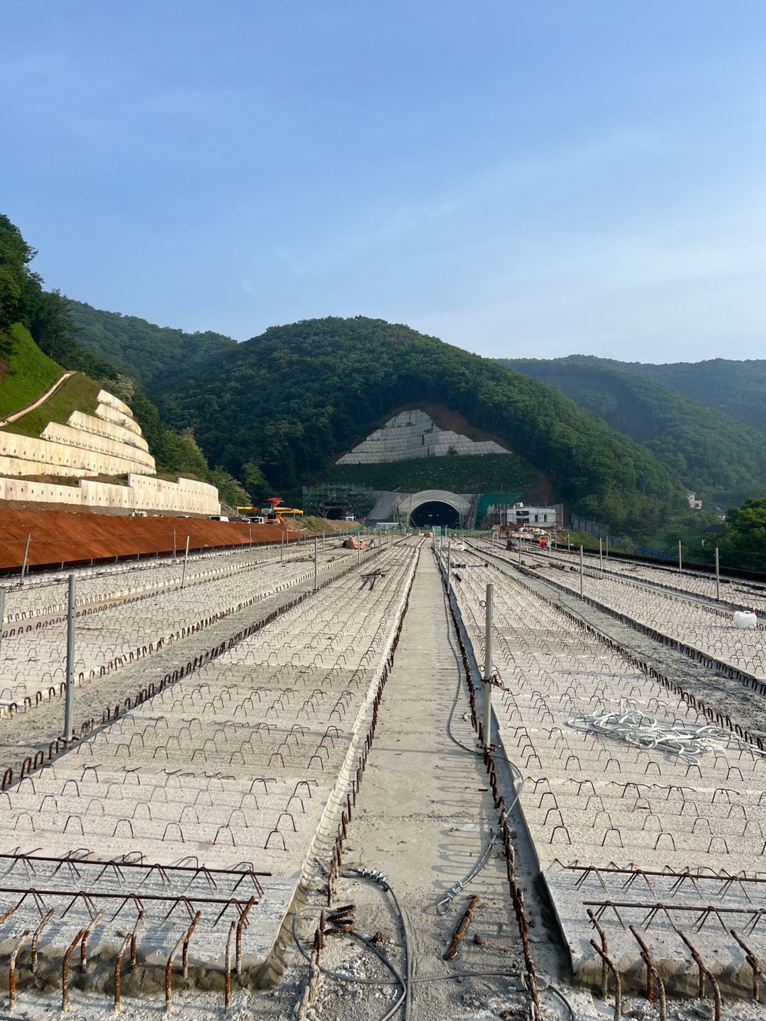 학일3교
